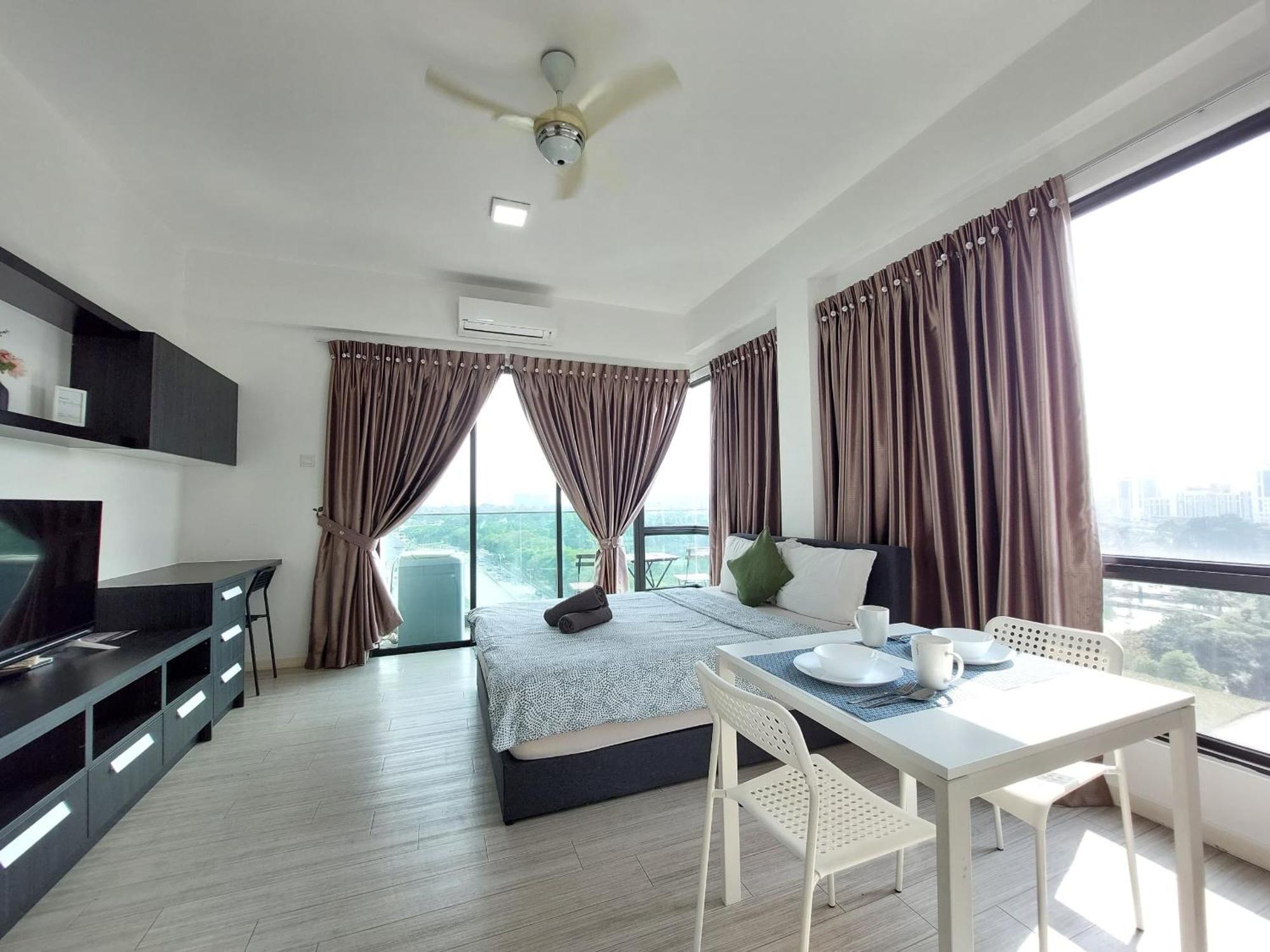 Inspired Homes @ Pj The Grand Sofo เปอตาลิงจายา ภายนอก รูปภาพ